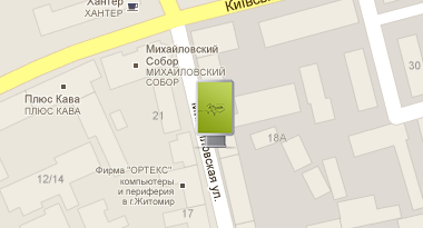 ул. Михаловская (Магазин обуви "Монарх",смотрит на ул.Киевскую) ул. Михаловская (Магазин обуви "Монарх",смотрит на ул.Киевскую)